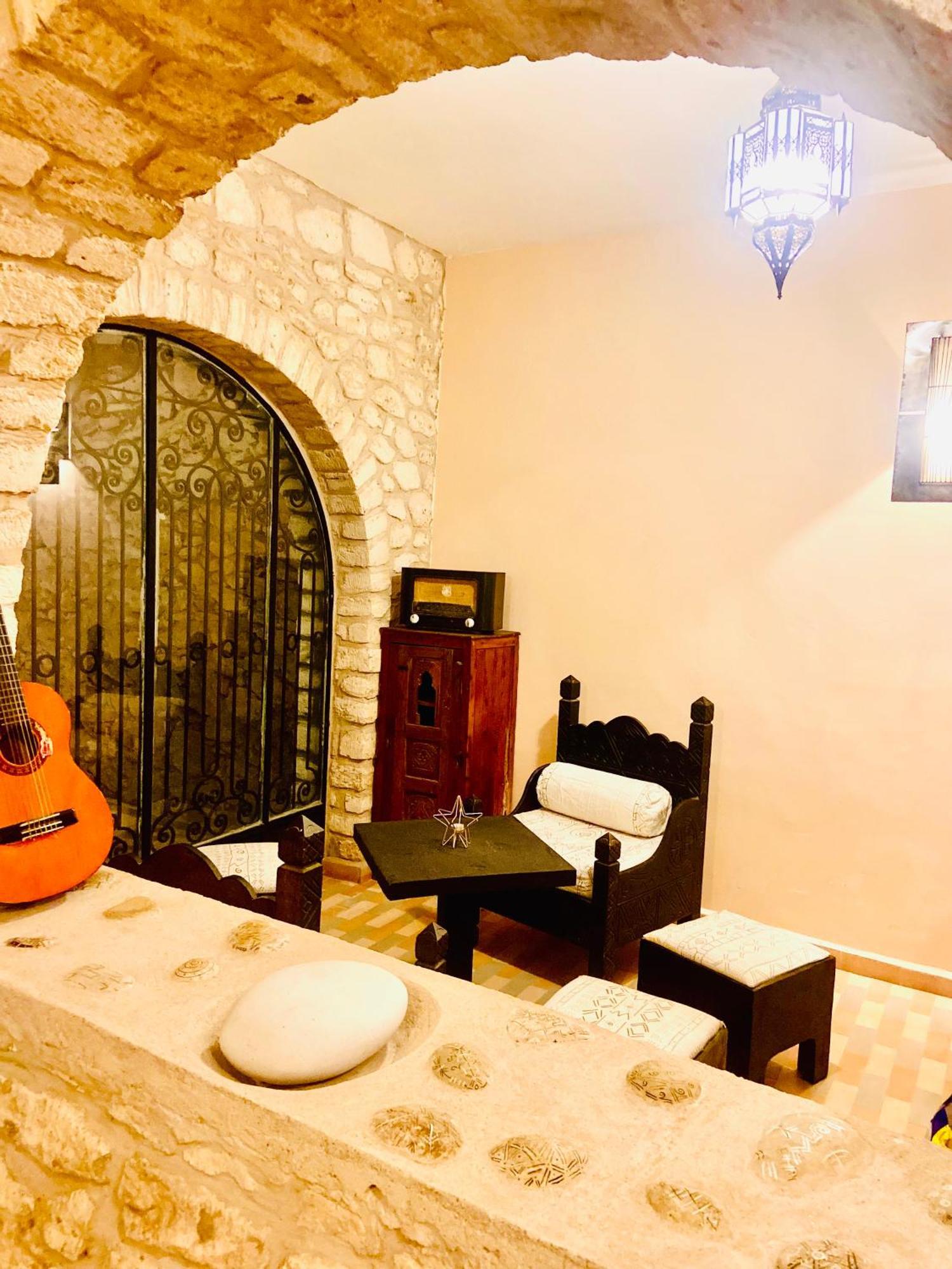 Maison Des Arts - Oasis De Calme Et Tranquillite Pres De L'aeroport D'essaouira *